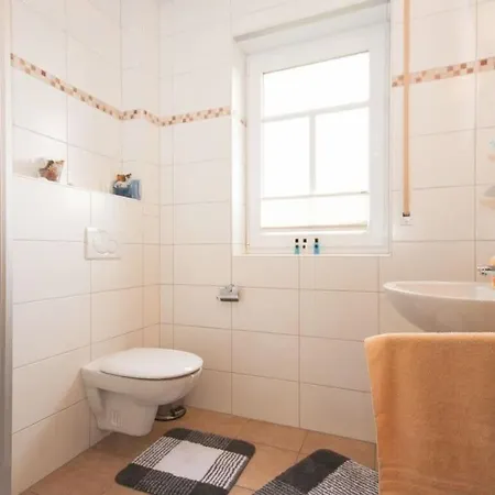 Semesterbostad Helga Comfortable Holiday Norddeich (Norden)