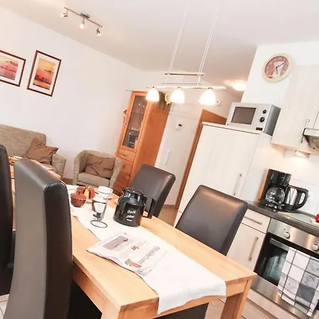 Helga Comfortable Holiday Semesterbostad *